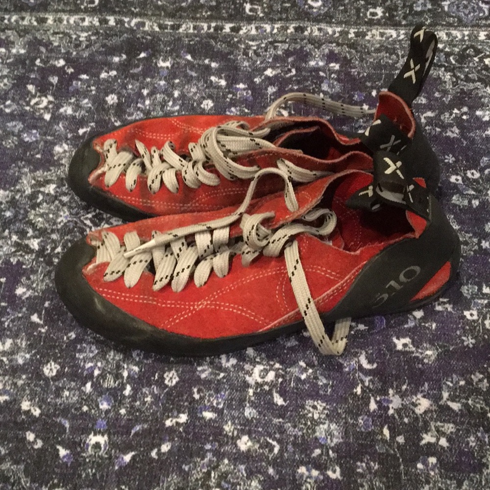 Lightly Used 5.10 Rock Climbing Shoes